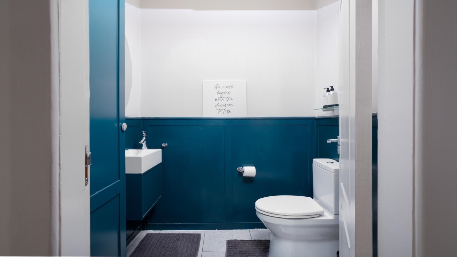4 Bedroom Property for Sale in Bantry Bay Western Cape